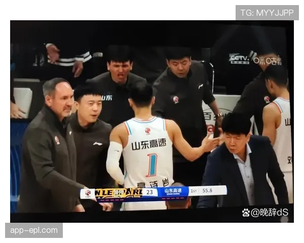 山东高速23胜16负排名第八，辽宁本钢22胜17负排名第九